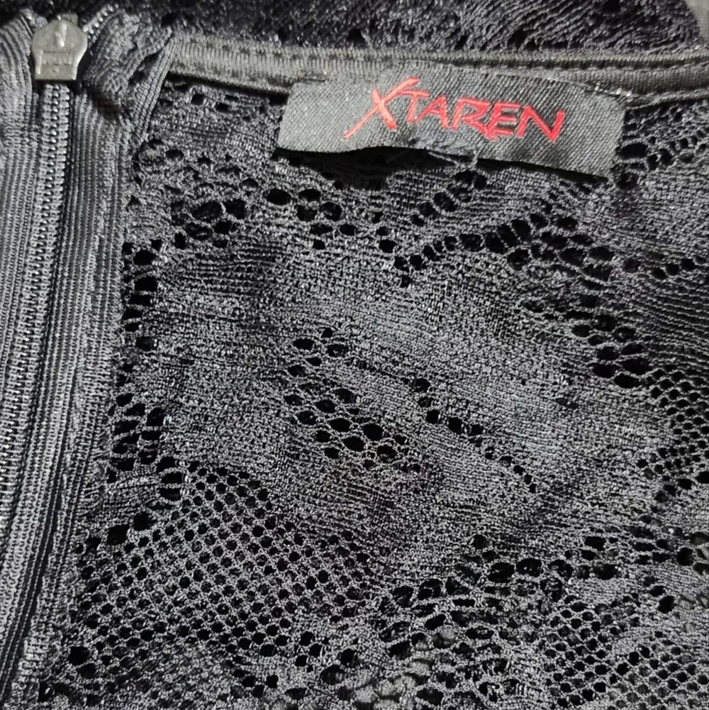 Xtaren Black Lace Dress - Picture 6 of 6